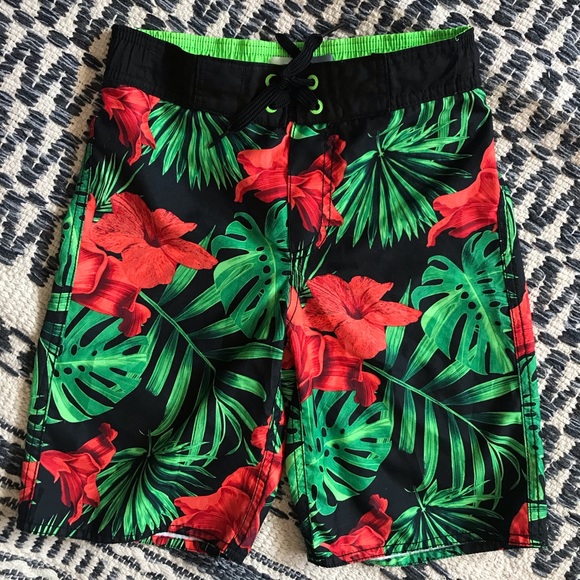 Hibiscus Board Shorts Boys Size 8 Medium w/ built in underwear - Picture 1 of 9